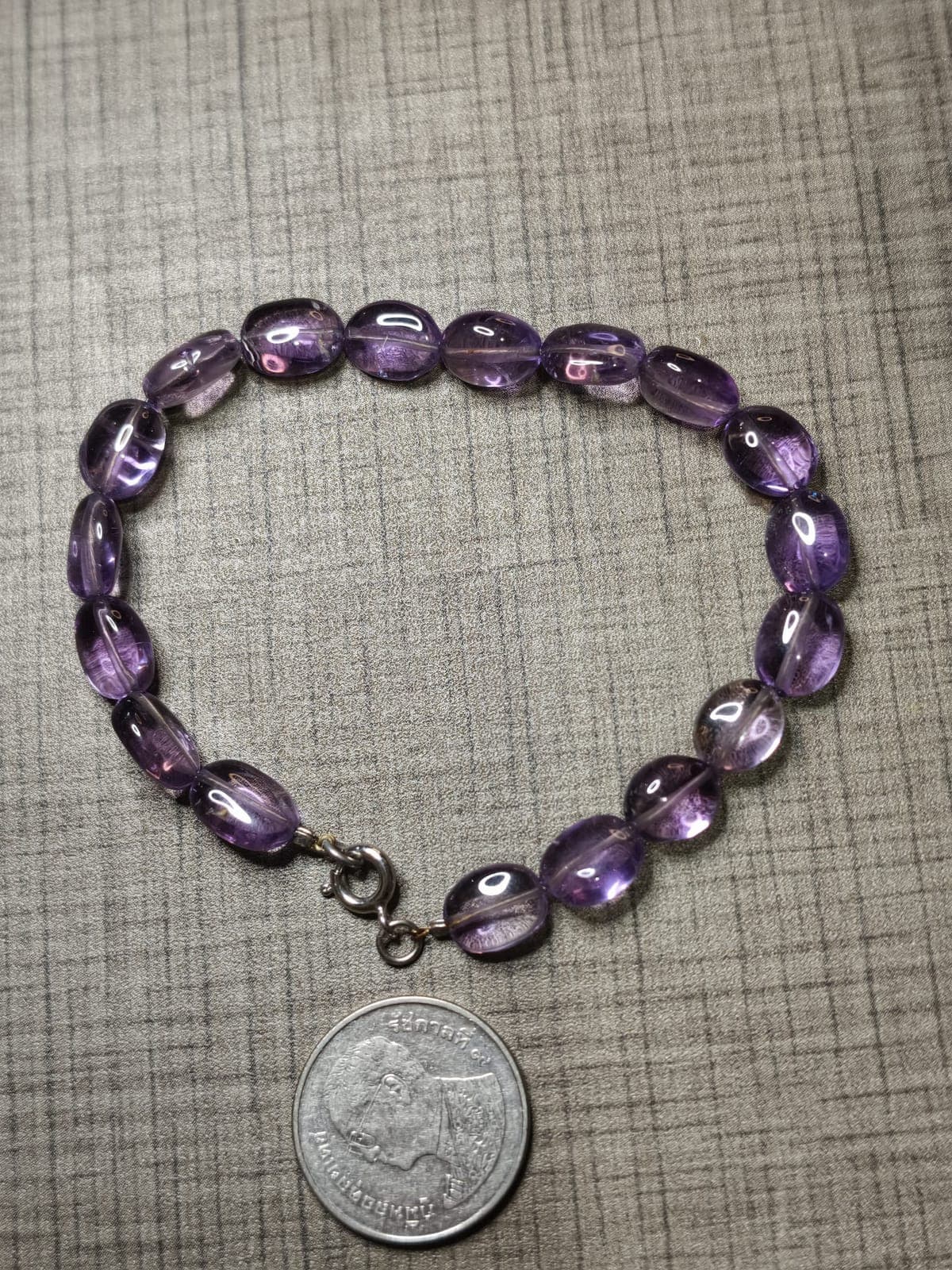 Royal Lavender Polished Amethyst Oval Gemstone Bracelet